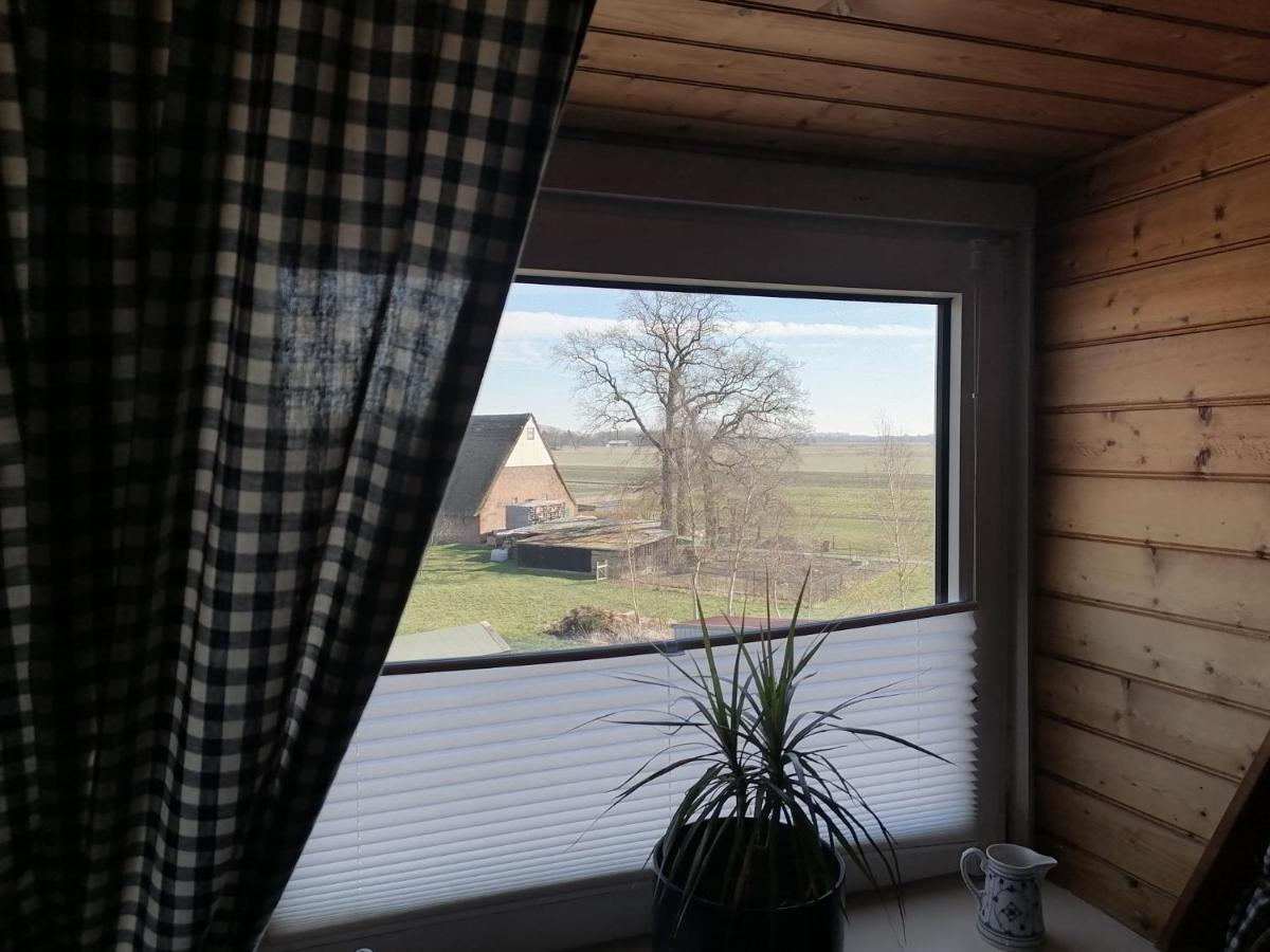 Seefahrer Deich-Café-Hotel - Das etwas andere Hotel - Kommunikation und Kreativität wird hier Groß geschrieben - Wer Standard sucht ist hier nicht richtig! Osten Exterior foto